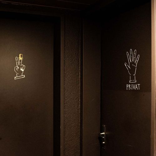 Toiletten Signalisation im Restaurant Paradies in Baden durch Meier Schmocker AG