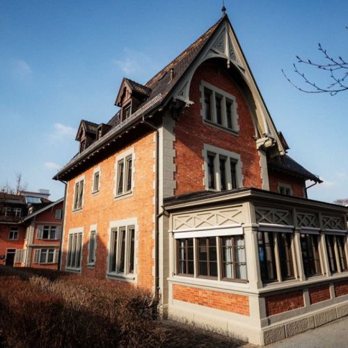 Äussere Malerarbeiten freistehendes Haus an der Entfelderstrasse in Aarau durch Meier Schmocker AG